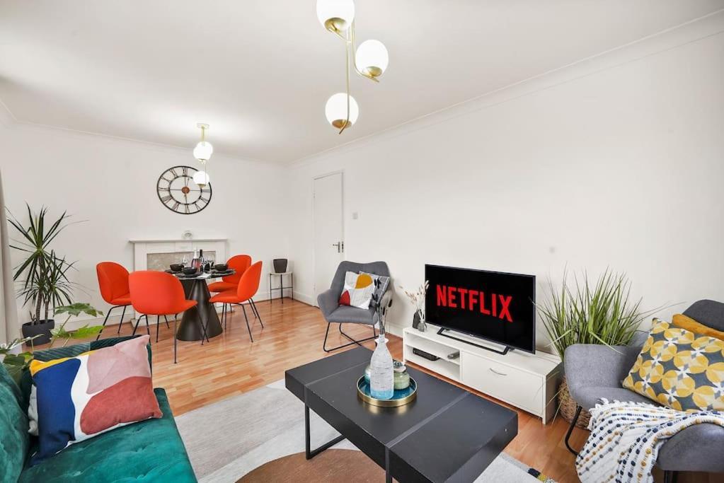 Cosy Apartment 5 Guests 3 Beds 1 Sofa Bed Lewisham London Exterior foto